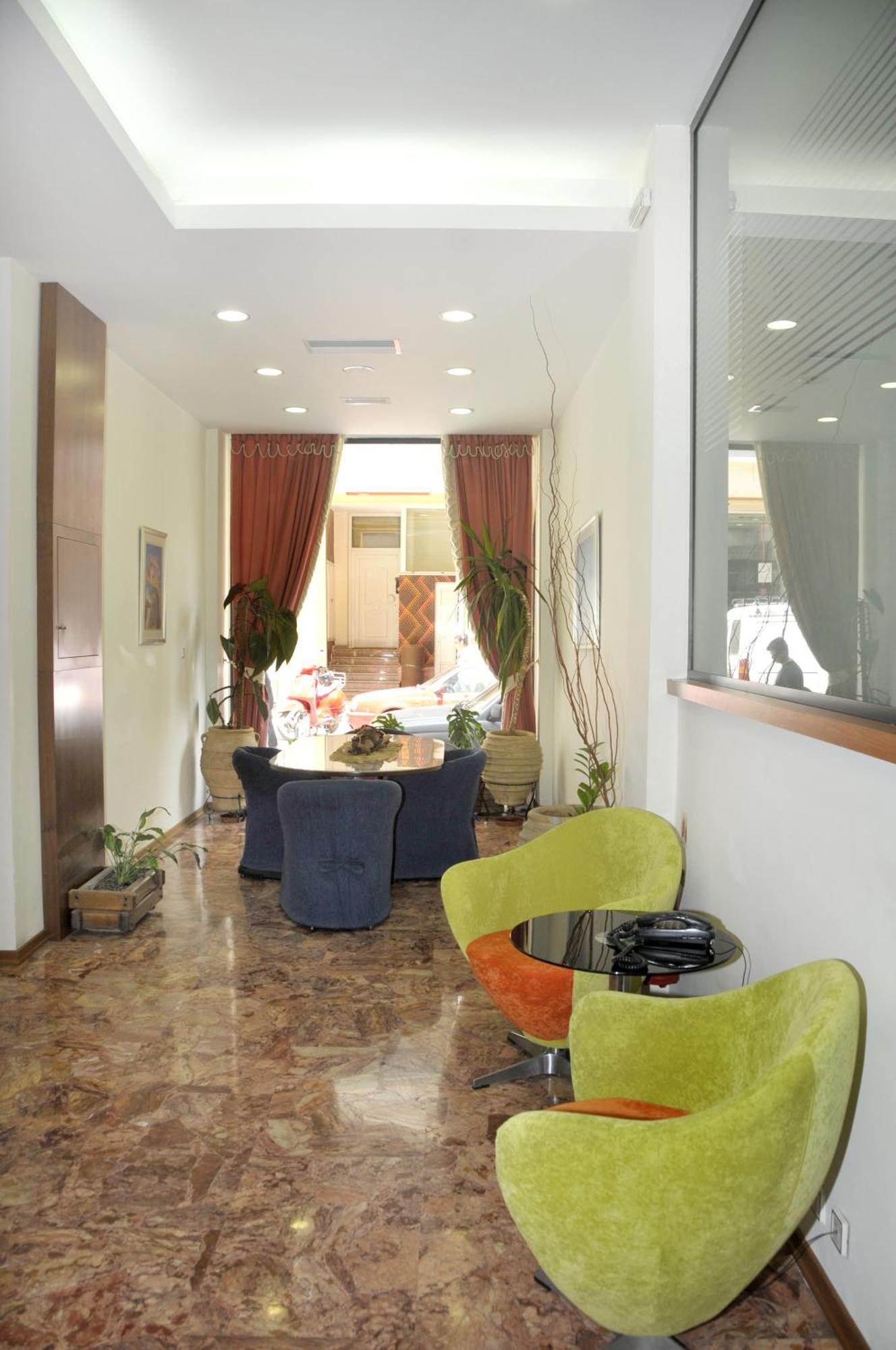 Hotel Elena ลาเมีย ภายนอก รูปภาพ